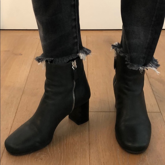 Prada double zip black leather ankle boots - Picture 3 of 13